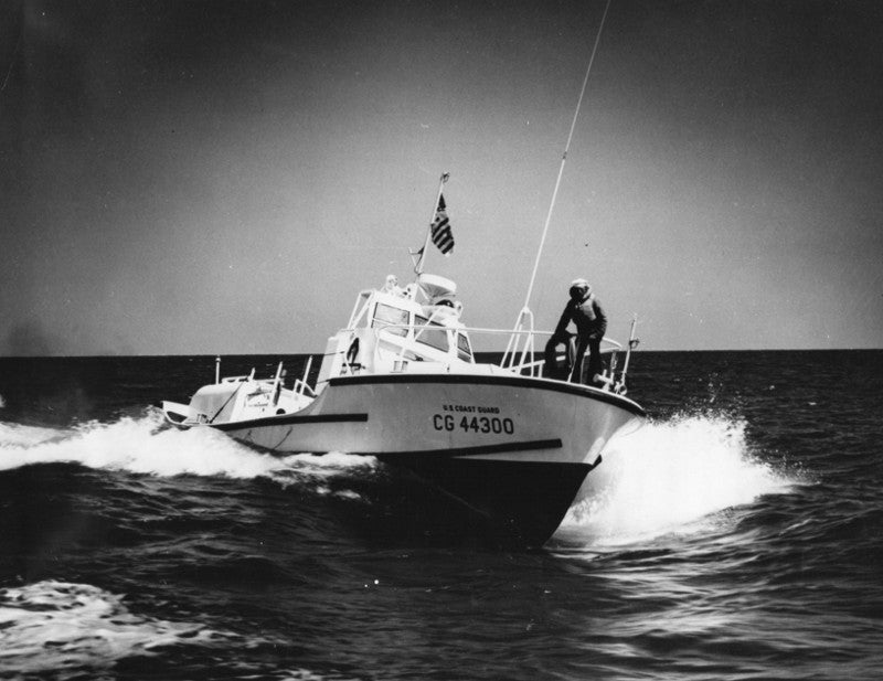 Dumas - US COAST GUARD LIFEBOAT KIT