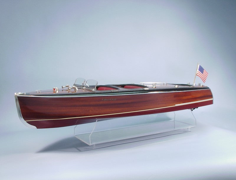 Dumas - #1241 1938 CHRIS-CRAFT TRIPLE COCKPIT BARREL BACK Scale 1:8