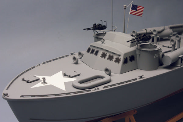 Dumas - PT-212 78? HIGGINS PATROL TORPEDO BOAT KIT 1/30 SCALE