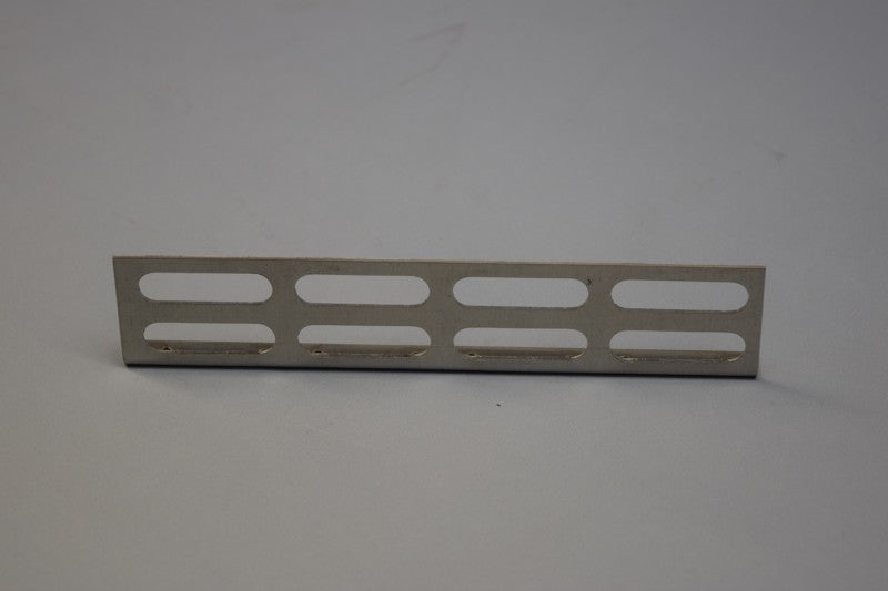 Dumas - GEAR MOUNTING PLATE 7"