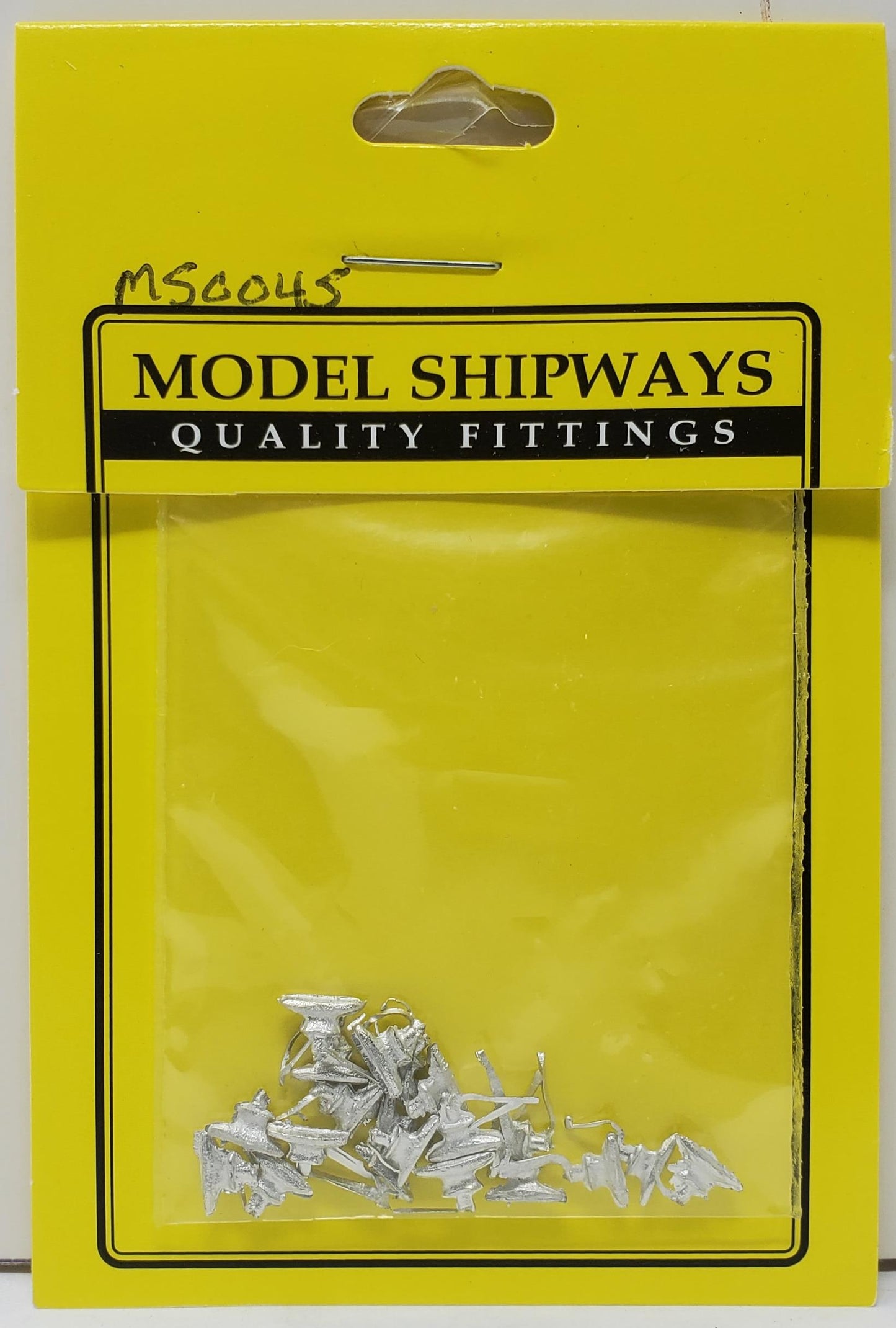 Model Expo - 3/16" (8mm) Pewter Cleat, Two Horned with Pin 20 pcs