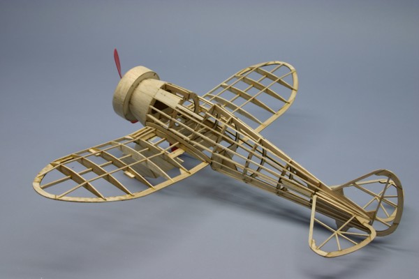 Dumas - P-26 PEASHOOTER KIT 17-1/2" Wingspan