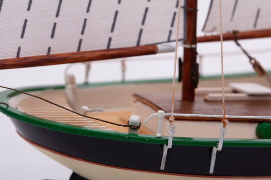 Billing Boats - 1:60 Dana - Plastic hull