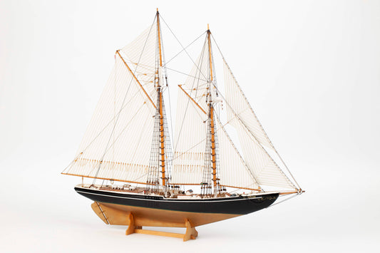 Billing Boats - Bluenose II Wooden Hull 1:100 Scale