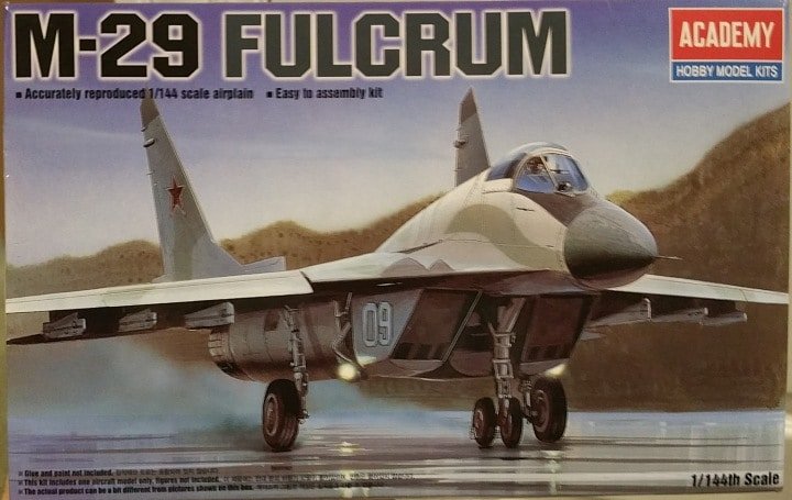 Academy - Mikoyan MiG-29 Fulcrum 1:144