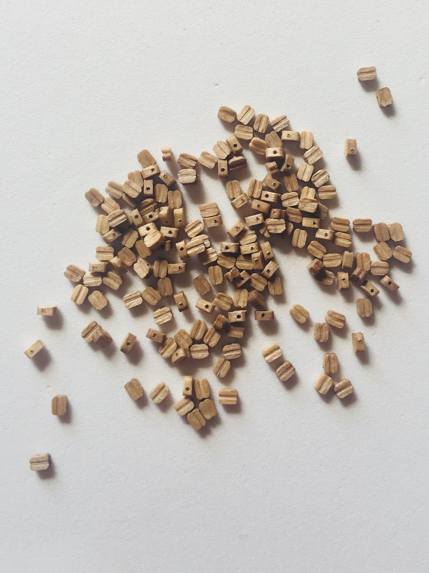 Model Expo - 3/32" (2.5mm) Walnut Single Sheave Block 150 pcs