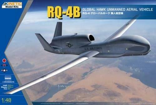 Kinetic - RG-4B Global Hawk Unmanned Aerial V 1:48