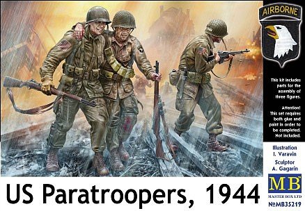 MB - US Paratroopers w/rifles 3 figs 1:35