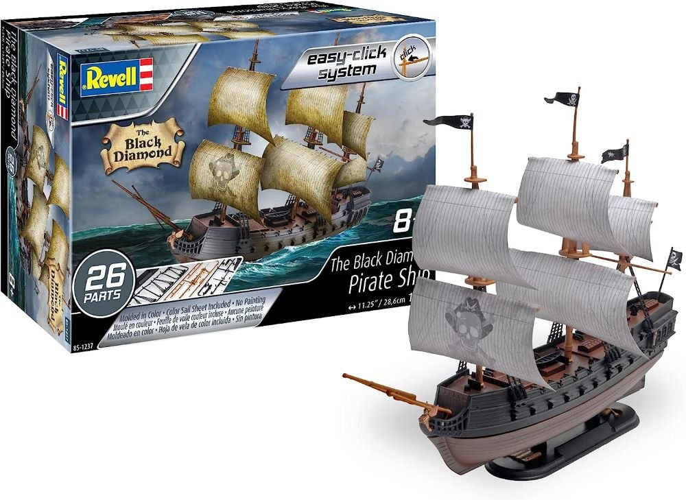 Revell - The Black Diamond Pirate Ship 1:350