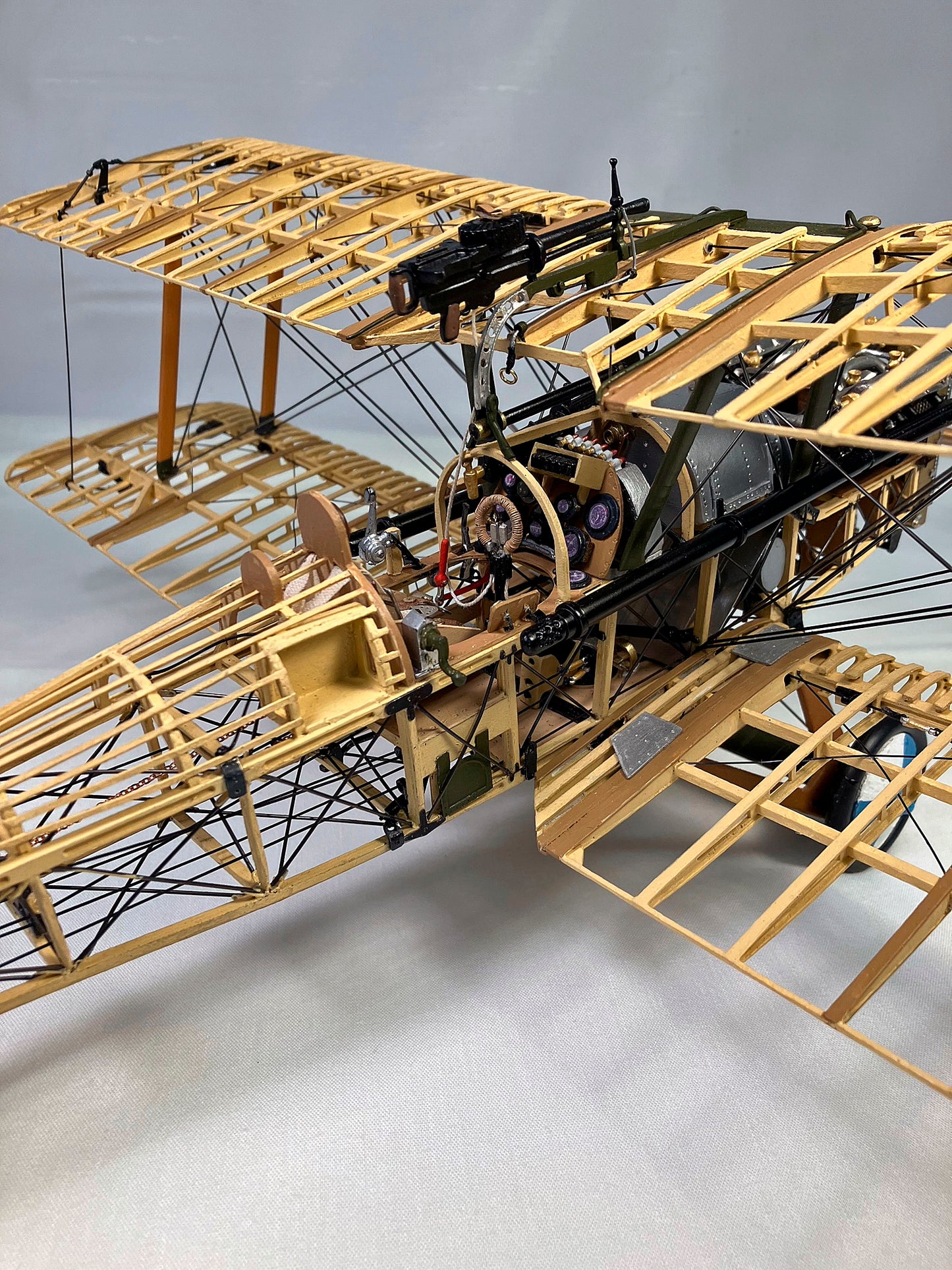 Royal Aircraft SE-5 Scale 1:16