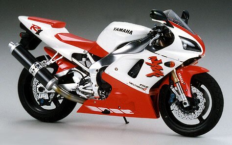 Tamiya - Yamaha YZf-R1 1:12