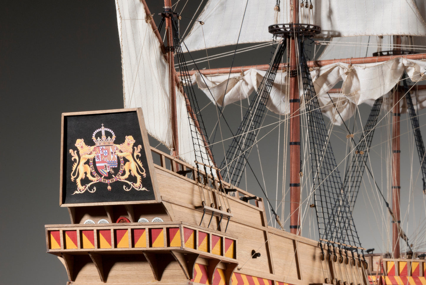 Dusek-Mamoli - San Martin Wood Model Ship Kit D018 Scale 1:72