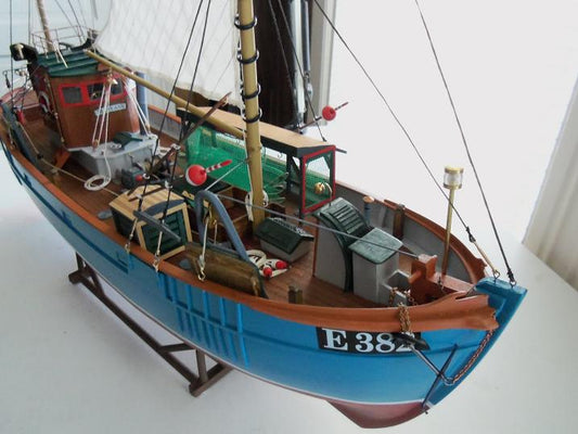 Billing Boats - Scale Mary Ann - Plank on Bulkhead 1:33