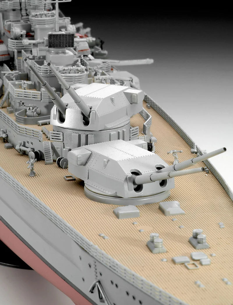 Revell - Bismarck 1:350 Scale