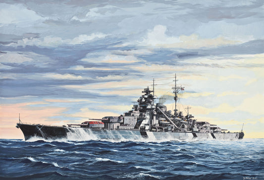 Revell - Battleship Bismarck 1:700 Scale