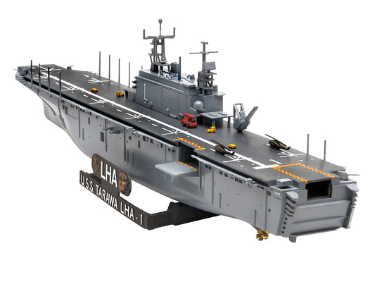 Revell - Assault Ship USS Tarawa LHA-1 1:720 Scale
