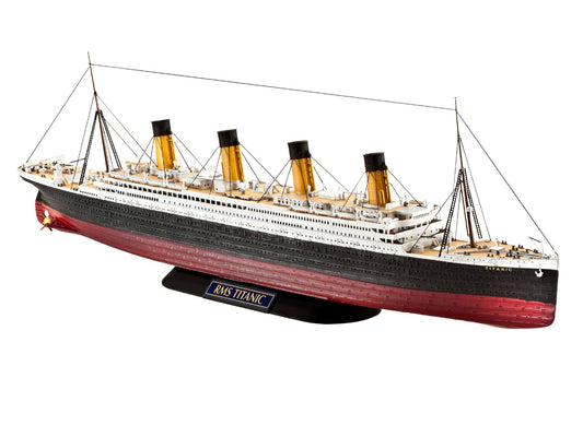 Revell - RMS Titanic 1:700 Scale