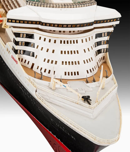 Revell - Queen Mary 2 1:400 Scale