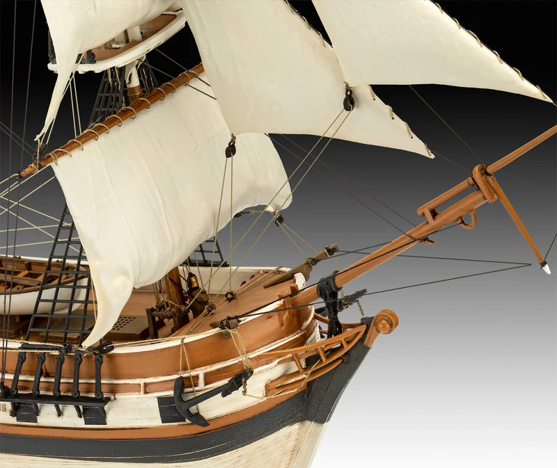 Revell -Darwin's Historical Discovery H.M.S. Beagle 1:96