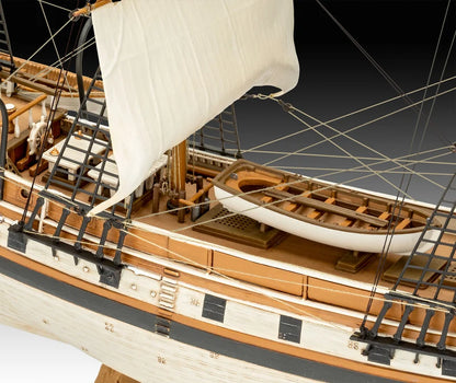 Revell -Darwin's Historical Discovery H.M.S. Beagle 1:96