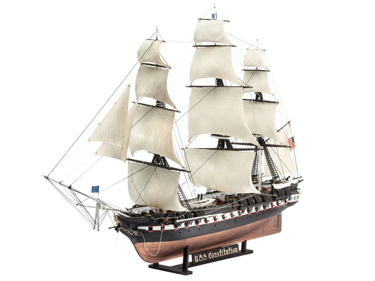 Revell - U.S.S, Constitution 1:146 Scale