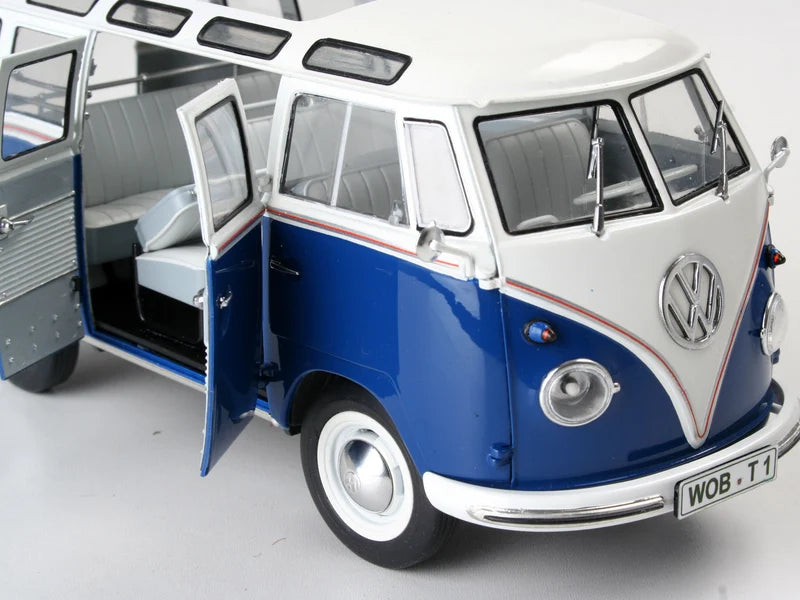 Revell - Volkswagen T1 "Samba Bus" 1:24 Scale