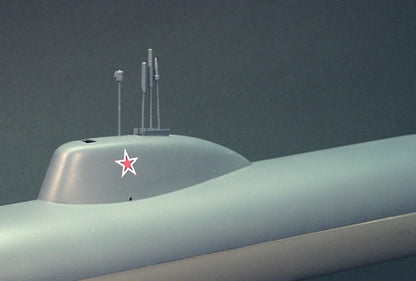 Dumas - AKULA KIT 1/128 SCALE ABS HULL