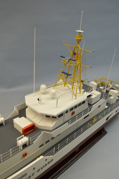 Dumas - USCG FAST RESPONSE CUTTER KIT 1:48
