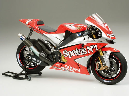 Tamiya - Yamaha YZR-M1 04 No.7/No.33 1/12 Scale