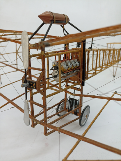 Model Airways Santos Dumont 14 Bis 1:16 Scale
