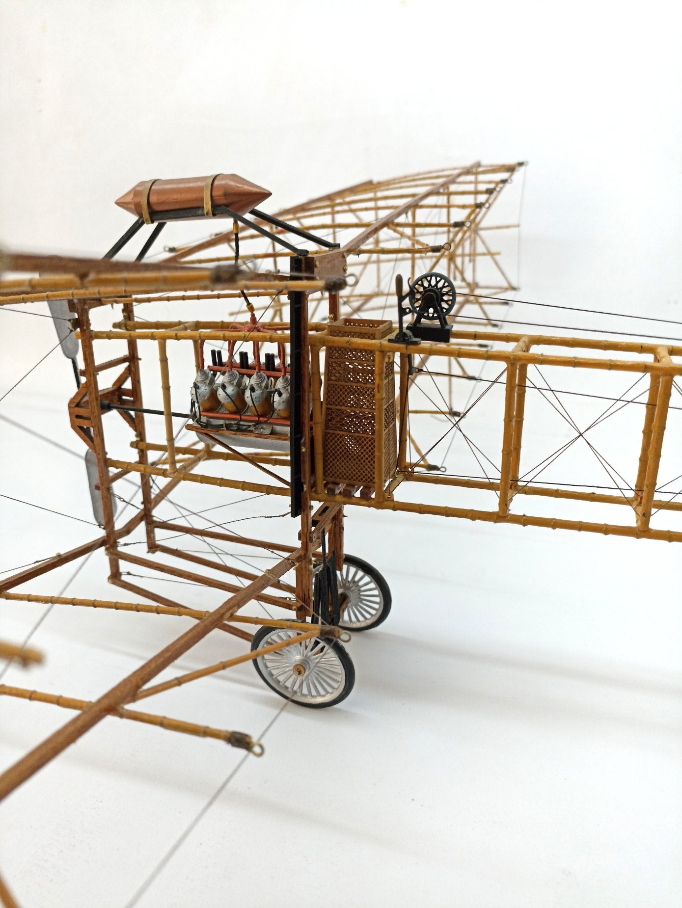 Model Airways Santos Dumont 14 Bis 1:16 Scale