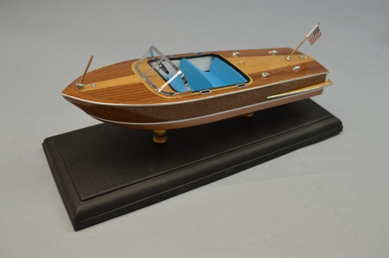 Dumas - 1956 CHRIS-CRAFT 21' CAPRI KIT #1710