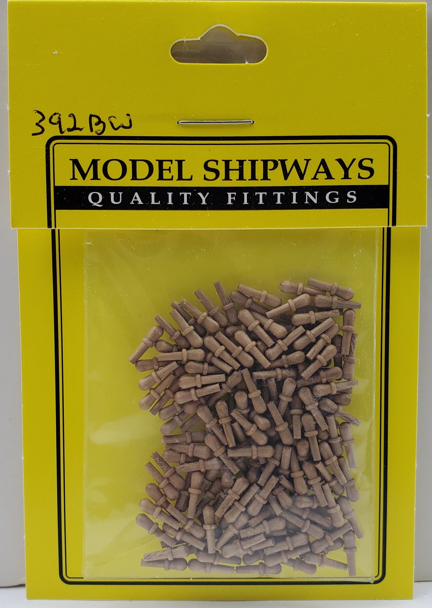 Model Expo - 5/16" (8mm) Walnut Belaying Pin 150 pcs