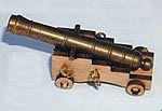 Mantua - 30544 Brass Cannon on Hardwood Carriage - 45 mm length