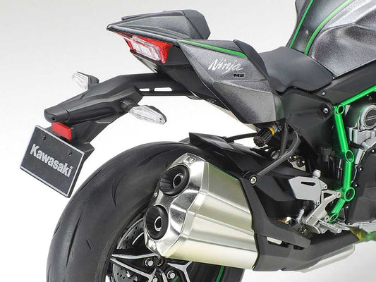 Tamiya - KAWASAKI NINJA H2 CARBON 1:12 Scale