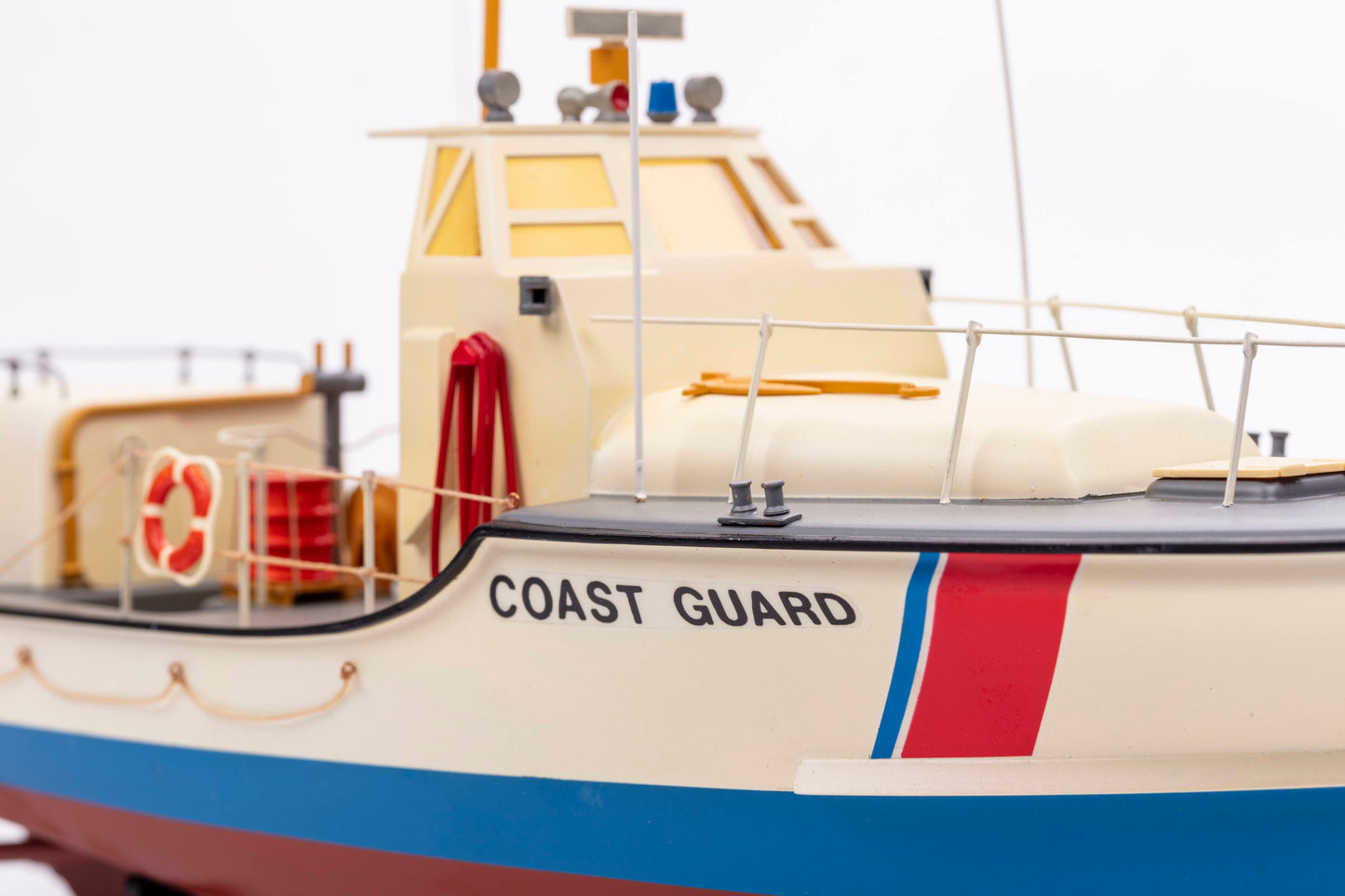 Billing Boats - 1:40 U.S. Coast Guards - Plastic hull