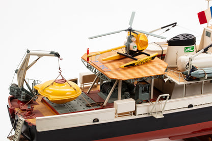 Billing Boats Jacques Costeau Calypso Research Vessel 1:45