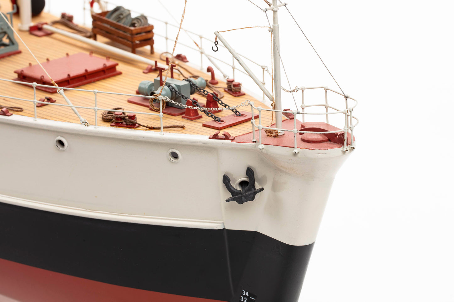 Billing Boats Jacques Costeau Calypso Research Vessel 1:45
