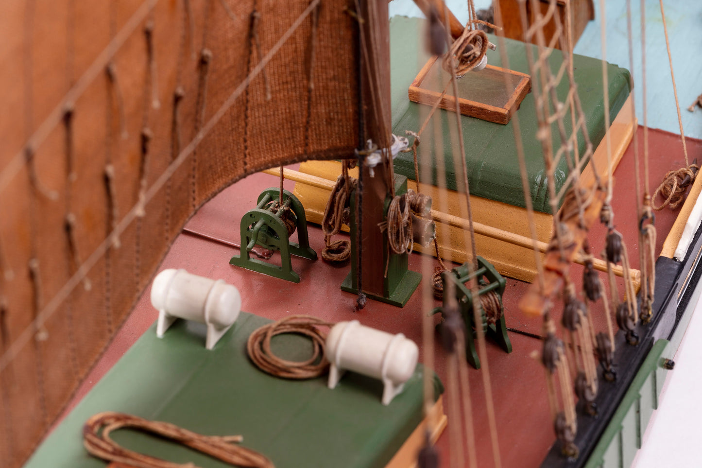 Billing Boats - 1:67 Will Everard -Wooden hull