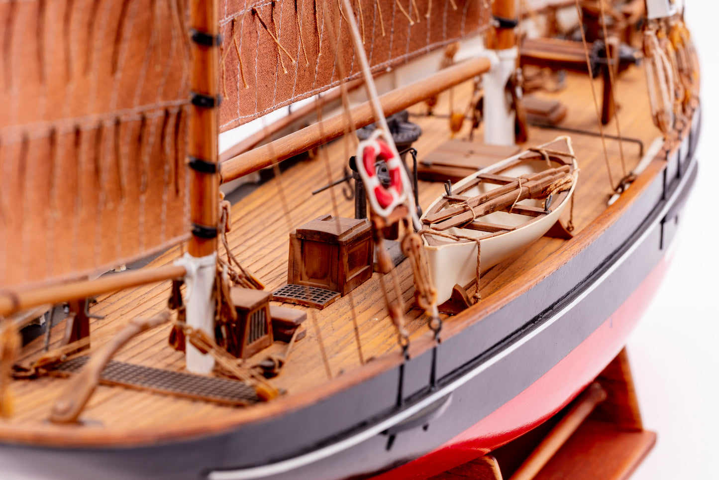 Billing Boats - 1:50 FD 10 Yawl -Wooden hull