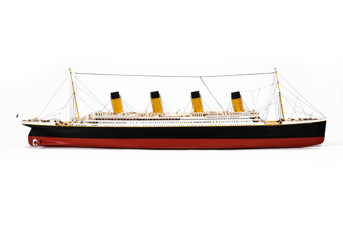Billing Boats - RMS Titanic 1:144 Scale - Wooden Hull Kit