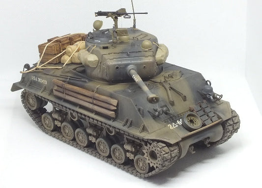 Italeri - M4A3E8 Sherman "Fury" 1:35 Scale