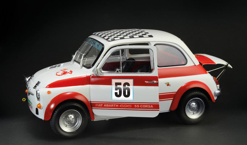 Italeri - FIAT Abarth 695SS/Assetto Corsa 1/12 Scale