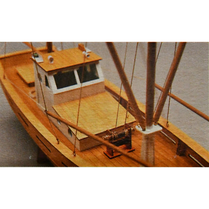 Mantua - 702 Amalfi Mediterranean Fishing Boat 1:35