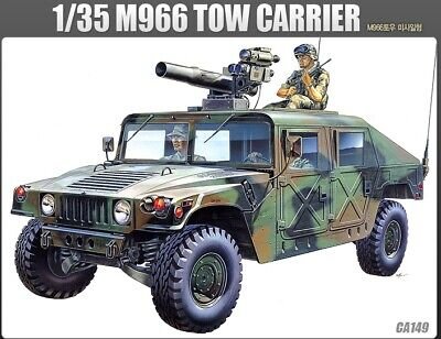 Academy - M-966 Hummer w/Tow Missle Launcher 1:35