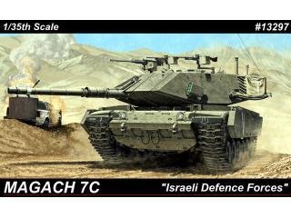 Academy - Magach 7C 1:35