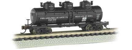 Bachmann - N 3-Dome Tank Car Philadelphia Quartz Co