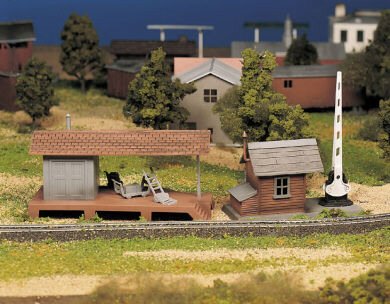 Bachmann - O Loading Platform & Shanty