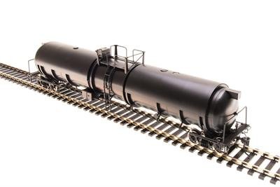 Broadway Ltd - N Cryogenic Tank Car Undec Type B 1p