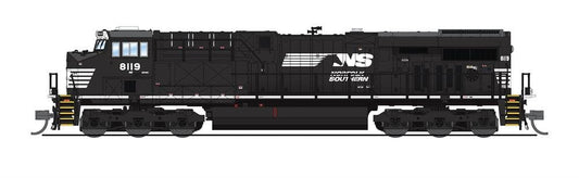 Broadway Ltd - N GE ES44AC NS 8119 W/sd